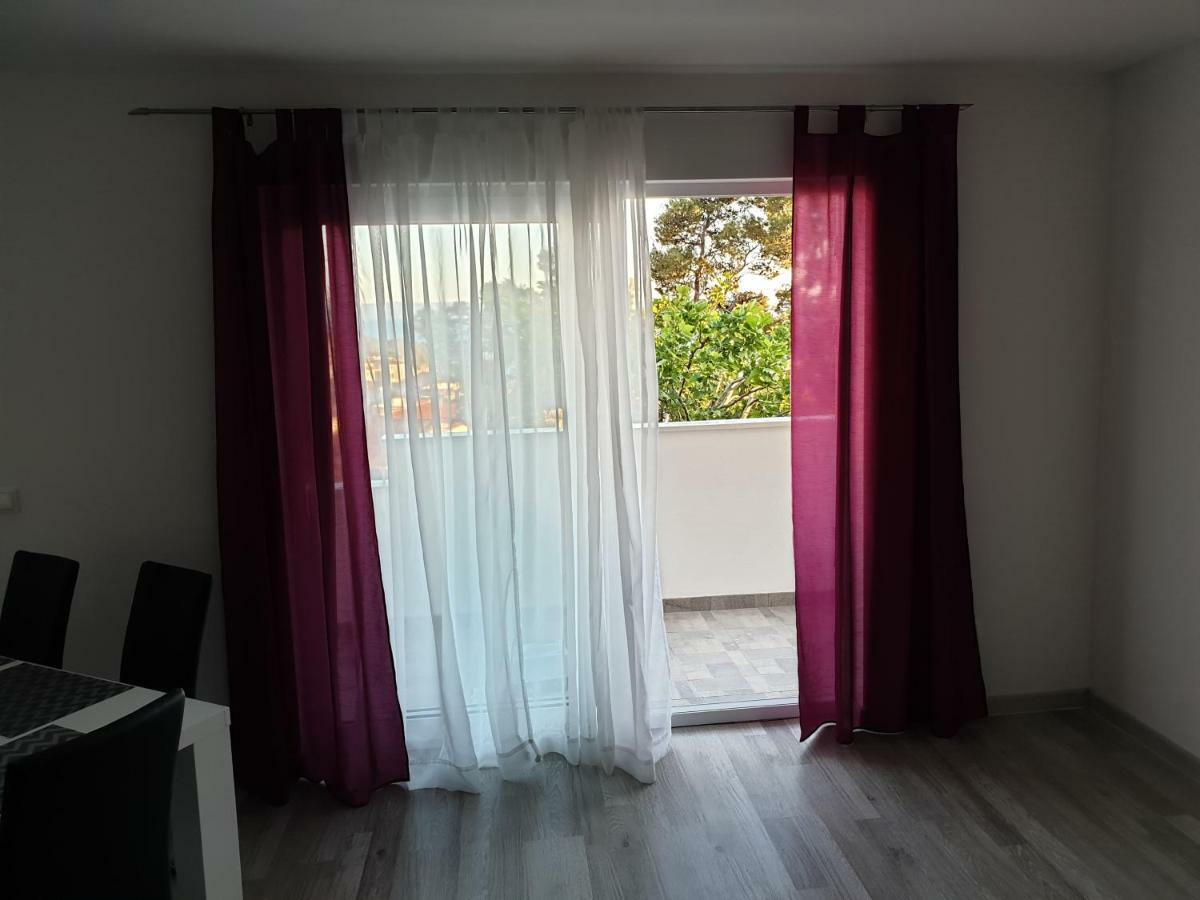 Apartman Luma Baška Voda Exteriér fotografie