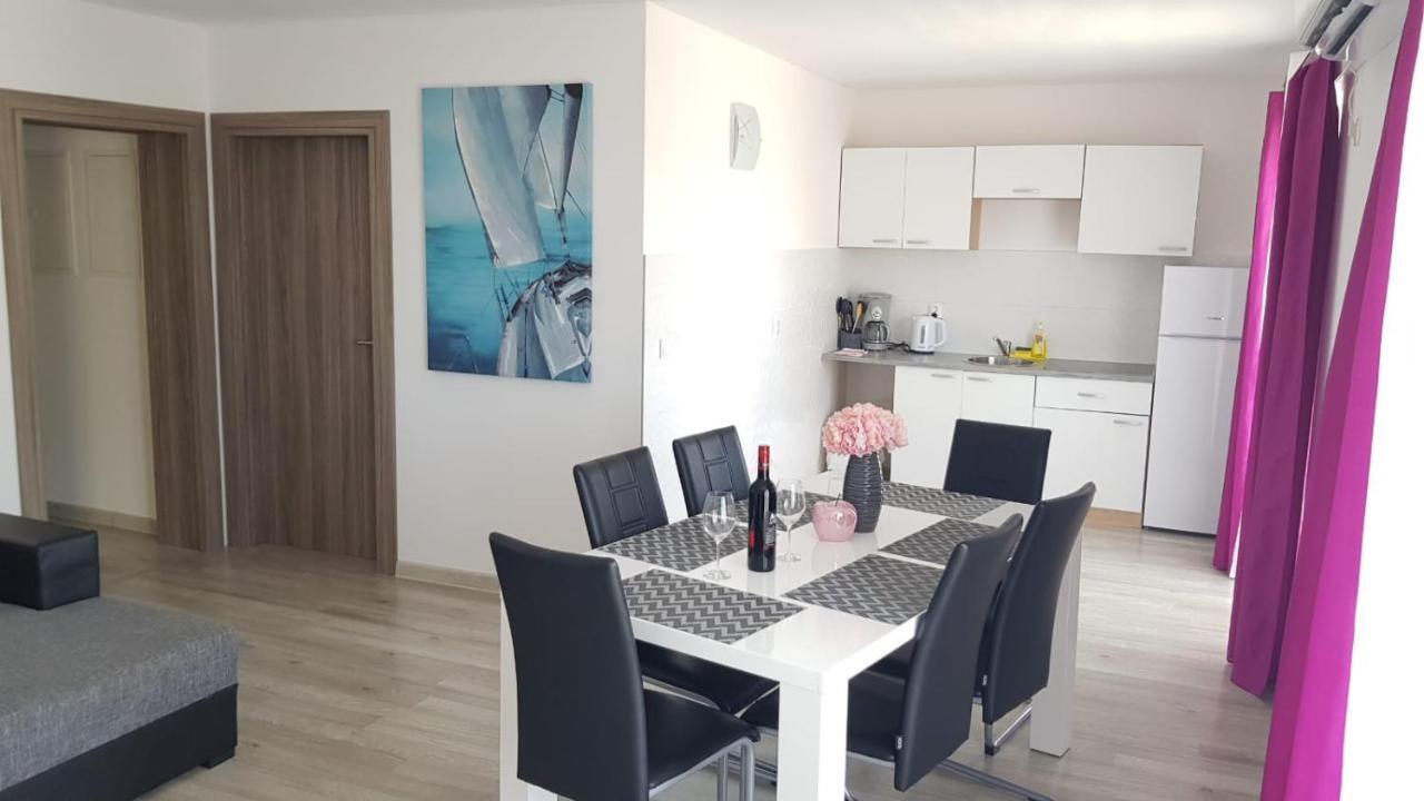 Apartman Luma Baška Voda Exteriér fotografie