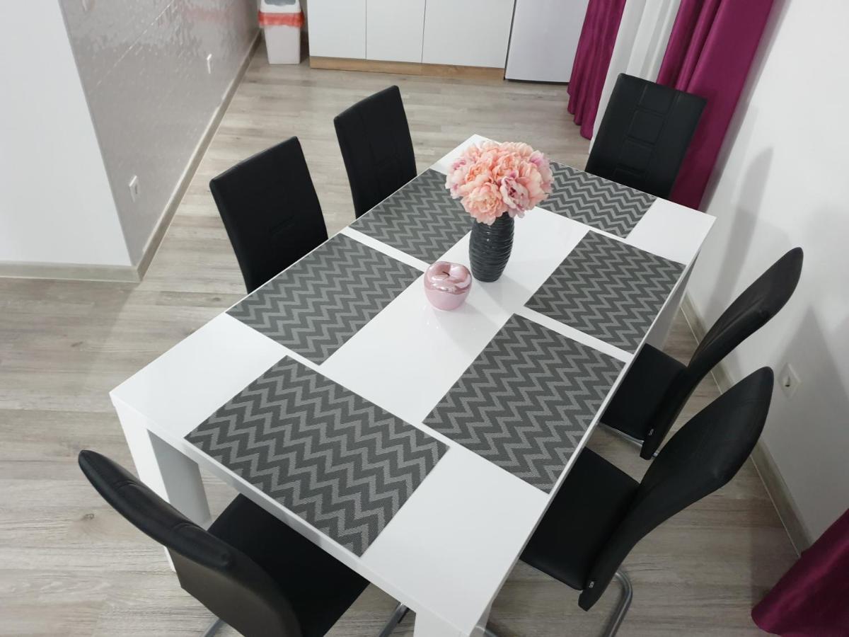 Apartman Luma Baška Voda Exteriér fotografie