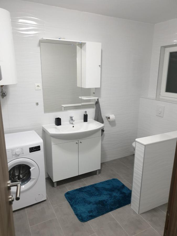 Apartman Luma Baška Voda Exteriér fotografie